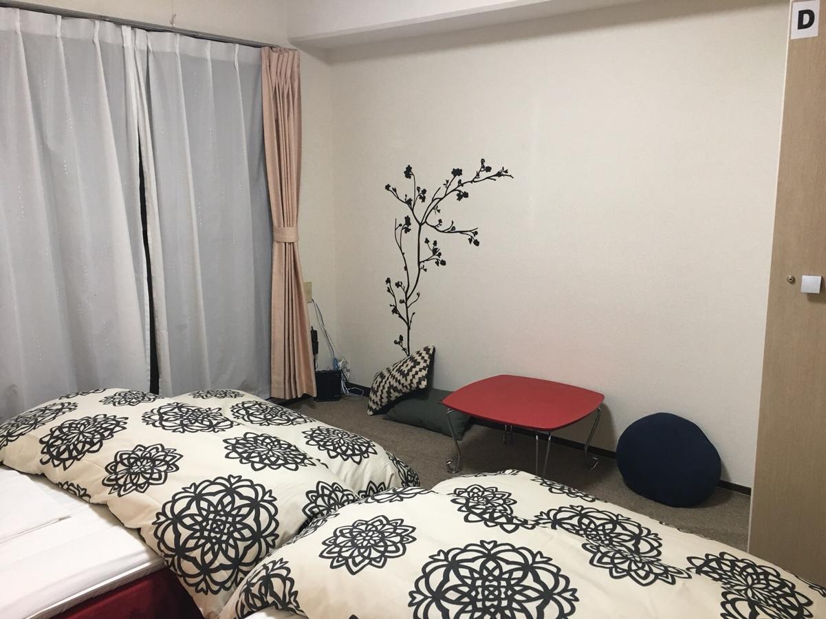 Guest House Hokorobi Fukuoka  Bagian luar foto