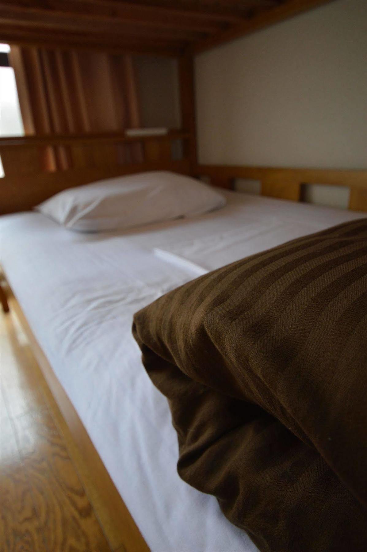 Guest House Hokorobi Fukuoka  Bagian luar foto